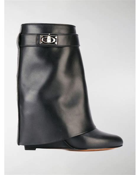 givenchy stivaletto|Shark Lock di lusso per DONNA .